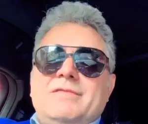 آواز نوستالژی؛ خالق منو تنها نزار با یادته اولین لحظه دیدار دهه شصتی هارو به وجد آورد