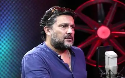 آواز احساسی/ آواز غمگین از ته دل حامد بهداد در یک دورهمی خانوادگی