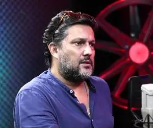 آواز احساسی/ آواز غمگین از ته دل حامد بهداد در یک دورهمی خانوادگی