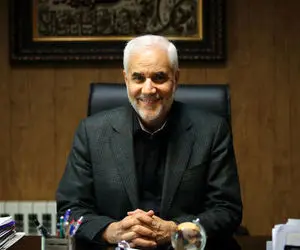 حمله عجیب مهرعلیزاده به رئیسی: شما ۶ کلاس بیشتر سواد ندارید!