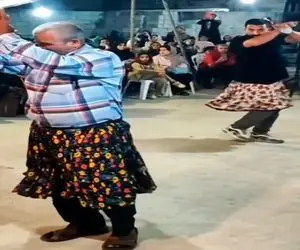 آواز محلی؛ مردا با دامن چین چینی زلزله ای لرزوندن فیلمبردار جا میمونه انقد سریعن