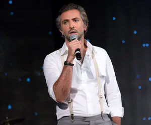 (ویدیو) طاها پارسا خواننده دنگ شو و پسر شجاع نوری لُخت فحاشی کرد!