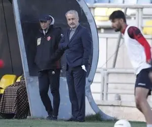 درویش گل محمدی را از سرمربی گری پرسپولیس بر می دارد؟
