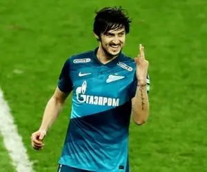 روسیه سردار آزمون را با چه مبلغی به لیون فرانسه می فروشد؟