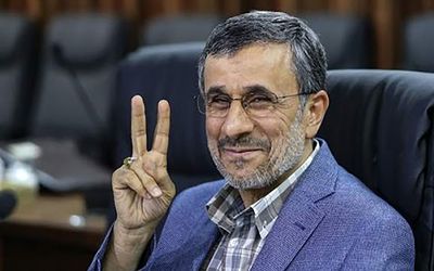 وقتی  احمدی نژاد پیشگویی می کند و درست از آب در می آید!!