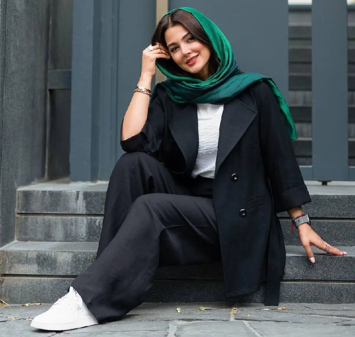 شلوار مشکی زنانه