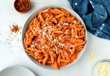 پیشنهاد سرآشپز؛ پاستا پنه با سس گوجه