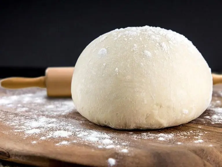 آموزش آشپزی؛ خمیر همه کاره با تمام نکات پیتزا باهاش محشر میشه