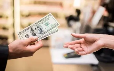 قیمت دلار در آستانه آغاز یک روند نزولی قرار دارد؟