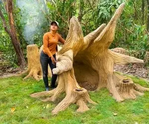 ایده های خلاقانه؛ خانومه تو جنگل یه خونه زیرزمینی واسه خودش ساخته ورودیش شکل شیپوره