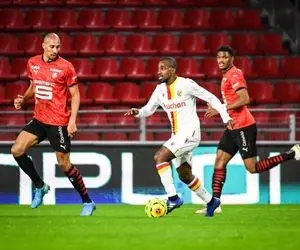 (عکس) خارجی استقلال به انزونزی خوش‌آمد گفت