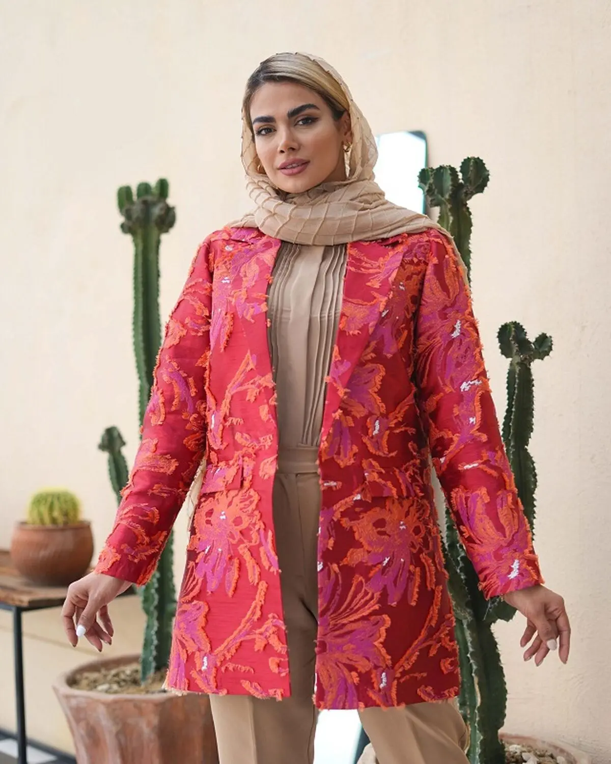مانتو کتی ژاکارد