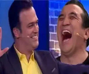 سکانس شاد/خداداد میگه چطوری با هیکل قناس غوغا میکنی که حامد نشونش میده