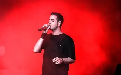 آواز باشکوه؛ محسن یگانه با سیستم 110 هزار دلاری نشکن دلمو خوند دیوار صوتی شکست