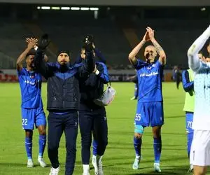 راه استقلال برای قهرمانی هموار شد