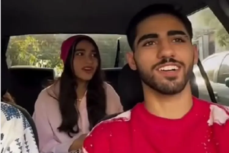 آواز خیابانی؛ راننده اسنپ بازم منو بازم منو خیابونا خوند خانم مسافر باهاش همخونی کرد