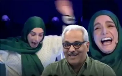 سکانس خندان/داش مشتی الیکا مدیری رو شوکه میکنه/چشمای چهارتا شدش پشت صحنه رو منفجر کرد