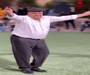 آواز شاد؛ عموی اهل دل انقد دیدنی باباکرم رقصید جوونا با دیدنش عشق کردن