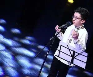 آواز بهجتی؛ پارسا خائف آهنگ ترکی آیریلیق رو انقدر با احساس خوند که کل سالن رفت رو هوا