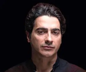 آواز همایونی؛ همایون شجریان کنسرتش تا گفت آهای خبردار ملت چنان دست و جیغ زدن شوک میشی