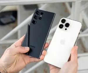 گلکسی اس 23 اولترا یا آیفون 14 پرو مکس کدام یک شارژ باتری بهتری دارد؟ تماشا کنید