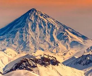 سرمای قطبی در قلب ایران؛ ثبت دمای منفی ۵۳ در دماوند