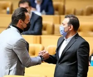  ادامه چالش کریمی و عزیزی خادم