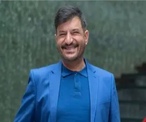 سکانس خندان/ محمود شهریاری سر میز شام یچی میگه منشوری/ پشت صحنه مردن از خنده