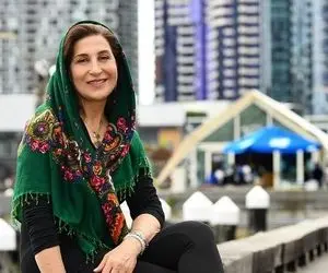 عکس یادگاری فاطمه معتمد آریا با علی کریمی