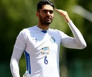 پیشنهاد نجومی 30 میلیاردی علی کریمی را به ایران برمی گرداند؟