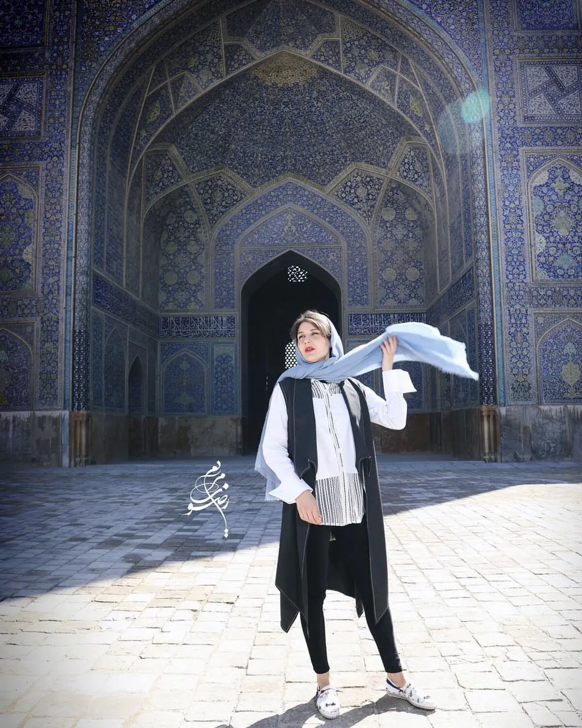گلوریا هاردی