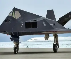 ادوات معاند؛ جدیدترین جنگنده شکاری از تیتانیوم و مخمل ساخته شده با قابلیت نامرئی شدن