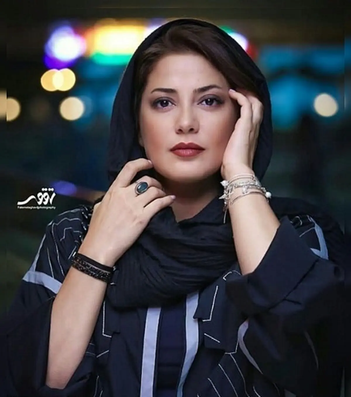 طناز طباطبایی
