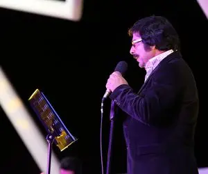 آواز اصیل؛ علیرضا افتخاری با این اجرا برج میلاد رو برد هوا بنازم به این حنجره طلایی