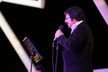 آواز اصیل؛ علیرضا افتخاری با این اجرا برج میلاد رو برد هوا بنازم به این حنجره طلایی