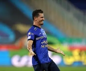 خط و نشان کاپیتان وریا برای حضور در ترکیب اصلی