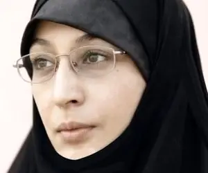 (ویدئو) تدریس ناشناس همسر رهبر انقلاب در مدارس جنوب شهر