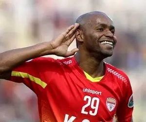 چرا شیمبا برای آمدن به استقلال وقت کشی می کند؟