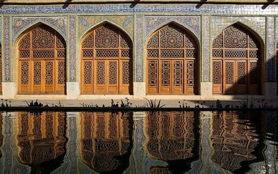 صندوقچه اسرار خشتی؛ گاوچاه مسجد نصیرالملک بنایی که انگار تکه ای از بهشت است