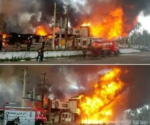 یک مجموعه تجاری در بندر انزلی آتش گرفت