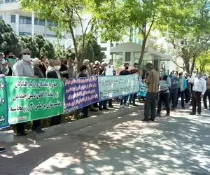 ماجرای تجمع بازنشستگان مقابل تامین اجتماعی چه بود؟