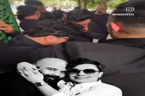 آواز جگرسوز؛ بیقراری و بی تابی محسن ابراهیم زاده سر خاک رفیقش دل سنگم خون میکنه