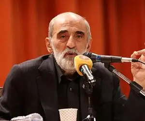 حسین شریعتمداری: آیت الله سید مجتبی خامنه‌ای، منتخب حضرت بقیة الله است