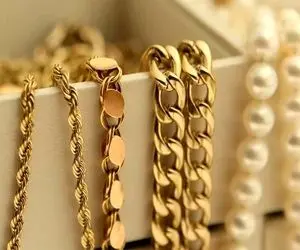 قیمت طلا امروز چهارشنبه ۵ آذر ۱۴۰۴؛ آیا طلا دوباره جرقه زده صعود در راه است؟