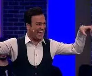 سکانس شاد/سر زبون دارم رو این مردجوری صدای خشی خشی اجرا کرد که حامدمرده از خنده