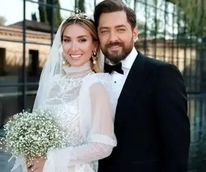 (عکس) تصویری از بهرام رادان و همسرش در ساحل یونان