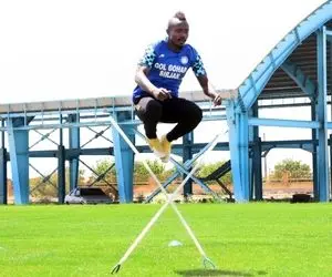 منشا برای کنار زدن رقبا استارت زد