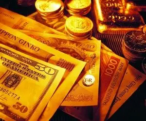 دلار در قله یک ساله؛ سکه 12 میلیون 700!