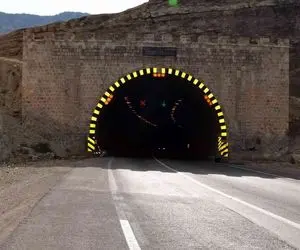 دلیل مسدود شدن تونل‌ها و بزرگراه‌های پایتخت چیست؟