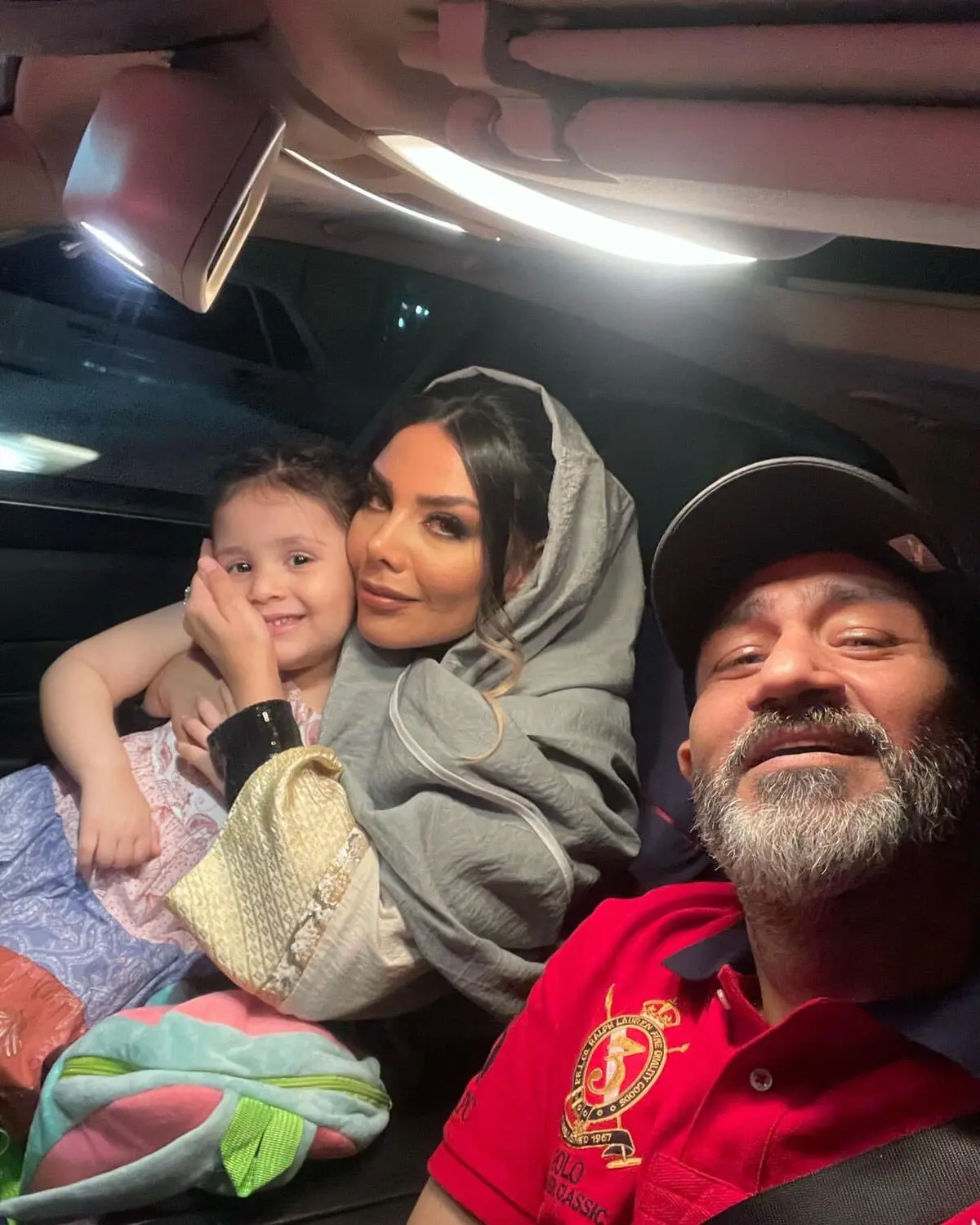 arezoo_ghafourian_1649463588